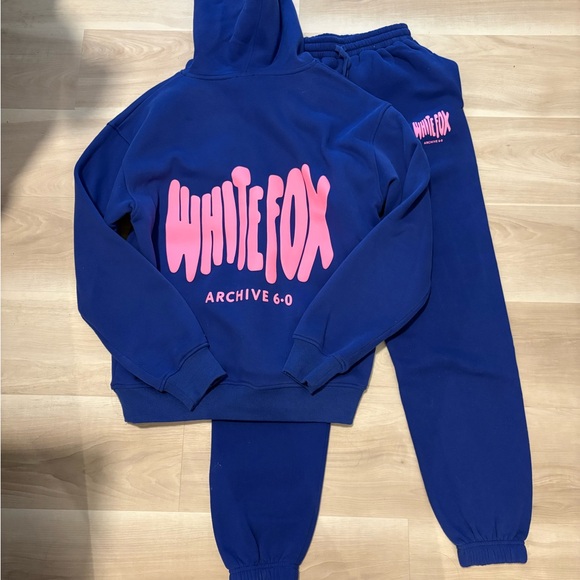 White Fox Boutique Tops - White fox archive 6.0 sweatset